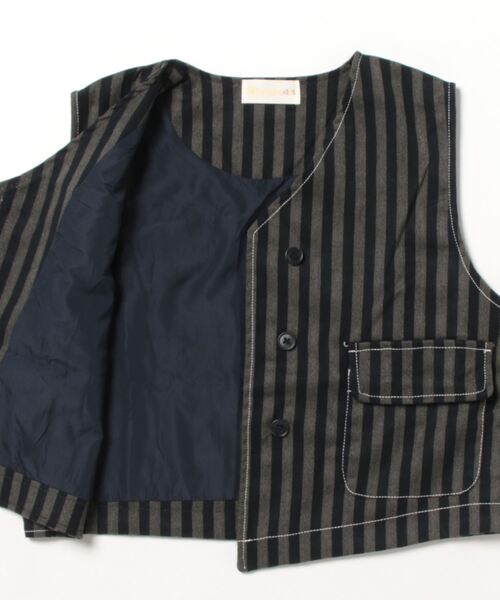 aimoha（アイモハ）の「【aimoha-KIDS-】子供服　ユニセックスストライプ柄ベスト（ベスト・キッズ・ブラウン/グリーン・140/100/130/120/110）」の4枚目の写真