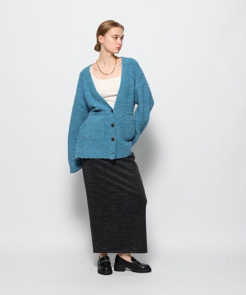 FOREVER 21(フォーエバー トゥエンティーワン)の「【2023AW】ラメ入りナロースカート(スカート・レディース・ブラック/シルバー・SMALL/MEDIUM)」の3枚目の写真