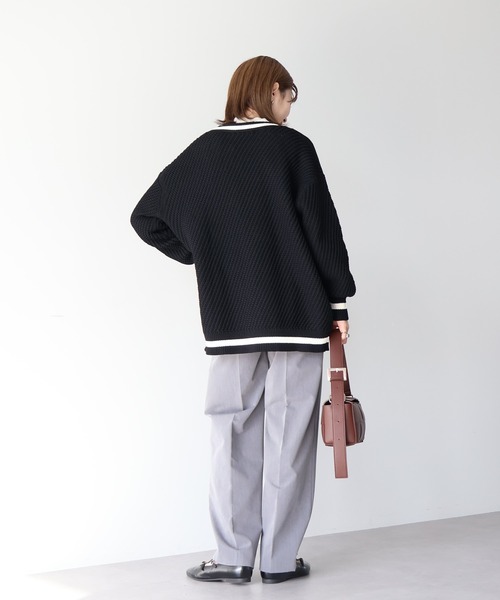 AMERICAN HOLIC(アメリカンホリック)の「エコカルットチルデンVネックニットカーディガン<エコ・軽い・ニット>(カーディガン/ボレロ・レディース・アイボリー/ブラック・L/M)」の10枚目の写真