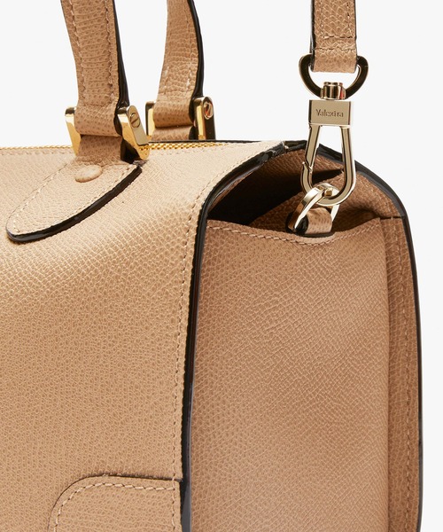Valextra（ヴァレクストラ）の「バビラ ミニ（ハンドバッグ・レディース・グリーン系2/グリーン系1/ベージュ系1/ブラック・ONE SIZE）」の10枚目の写真