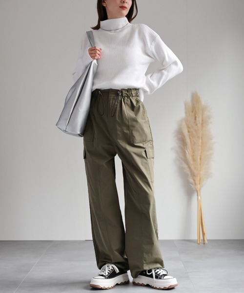 sakishimatokyo(サキシマトーキョー)の「ボリュームスリーブ ボトルネックニットTOPS/ボリューム袖トップス(ニット/セーター・レディース・ホワイト/ブラック/ライトベージュ/モカ・FREE)」の7枚目の写真