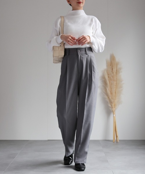 sakishimatokyo(サキシマトーキョー)の「ボリュームスリーブ ボトルネックニットTOPS/ボリューム袖トップス(ニット/セーター・レディース・ホワイト/ブラック/ライトベージュ/モカ・FREE)」の11枚目の写真