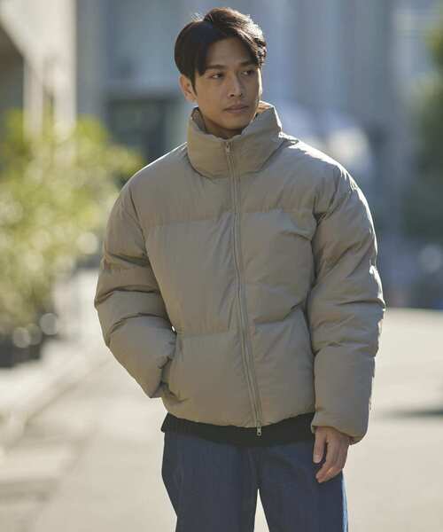 ITEMS URBANRESEARCH（アイテムズ アーバンリサーチ）の「『撥水』高機能 スタンドカラー中綿ブルゾン（ダウンジャケット/コート・メンズ・ブラック/グレー/カーキ・LARGE/MEDIUM）」の6枚目の写真