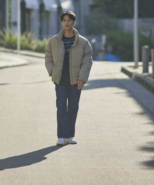 ITEMS URBANRESEARCH（アイテムズ アーバンリサーチ）の「『撥水』高機能 スタンドカラー中綿ブルゾン（ダウンジャケット/コート・メンズ・ブラック/グレー/カーキ・LARGE/MEDIUM）」の10枚目の写真