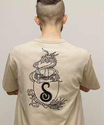 schott（ショット）の「Schott/ショット/HENLEY TｰSHIRT "CREST DRAGON EMB"/刺繍ヘンリーTシャツ "クレスト ドラゴン"（Tシャツ/カットソー・レディース）」