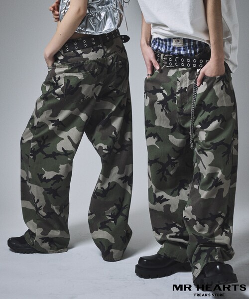 FREAK'S STORE（フリークスストア）の「限定展開 MR HEARTS/ミスターハーツ VINTAGE WASH WIDE STRAIGHT DENIM（デニムパンツ・メンズ・ライトインディゴブルー/インディゴブルー/ブラック/ブラウン/パープル/チャコールグレー/カモフラージュ/レオパード・SMALL/MEDIUM/LARGE）」の18枚目の写真