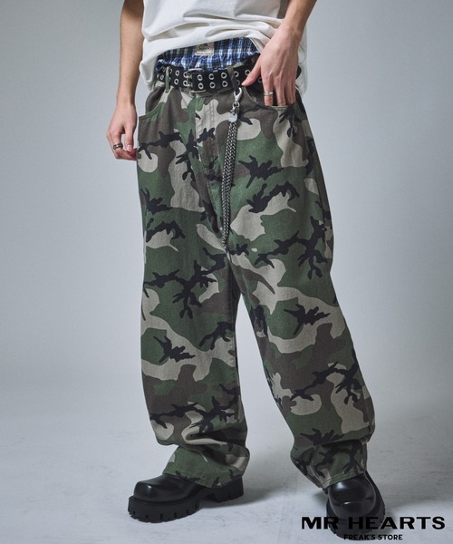 FREAK'S STORE（フリークスストア）の「限定展開 MR HEARTS/ミスターハーツ VINTAGE WASH WIDE STRAIGHT DENIM（デニムパンツ・メンズ・ライトインディゴブルー/インディゴブルー/ブラック/ブラウン/パープル/チャコールグレー/カモフラージュ/レオパード・SMALL/MEDIUM/LARGE）」の7枚目の写真