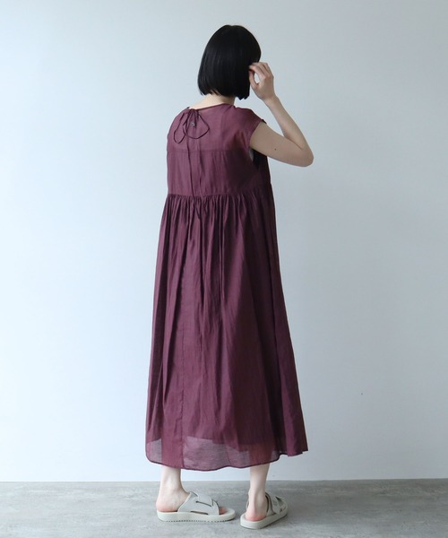 最終お値引き【美品】yuni ギャザーフレンチスリーブワンピース yuni（ユニ ）の「120/2コットンナイロン ギャザーフレンチ