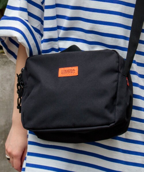 UNIVERSAL OVERALL（ユニバーサルオーバーオール）の「【UNIVERSAL OVERALL】ユーティリティ ショルダーバッグ 6L（ショルダーバッグ・メンズ・ブラック/ベージュ/カーキ/ネイビー・FREE）」の6枚目の写真