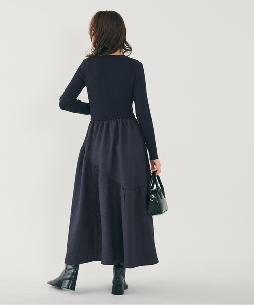 coca（coca）（コカ）の「上品エンボスニットドッキングワンピース（ワンピース・レディース・ネイビー/ブラック・ONE SIZE）」の10枚目の写真