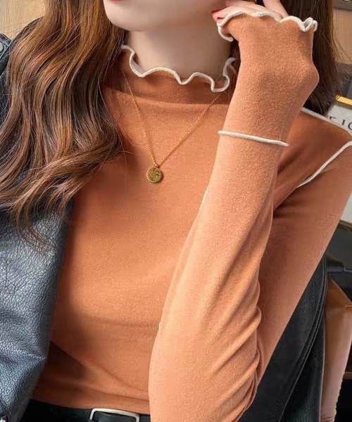 Miniministore(ミニミニストア)の「パイピングトップス ヒートインナー微起毛(Tシャツ/カットソー・レディース・クリーム/ホワイト/ブラック/テラコッタ/ブラウン/モスグリーン・FREE)」の4枚目の写真