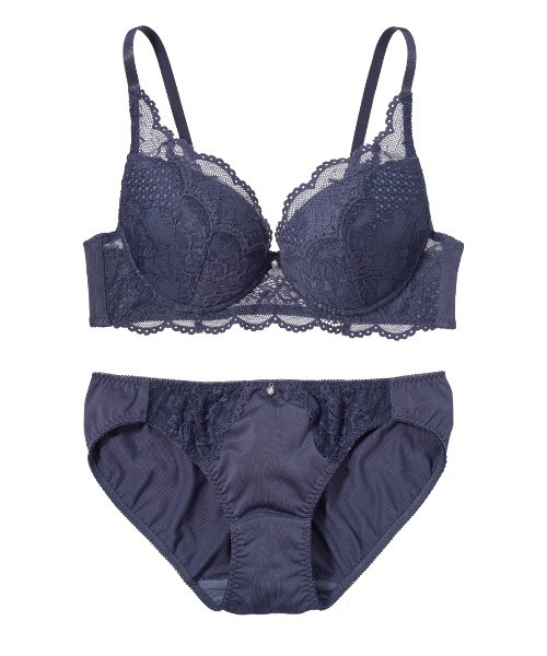 PEACH JOHN（ピーチジョン）の「【ラクな着け心地で自然な丸み＆高さ！バリエいろいろ♪】丸胸メイクリラックスノンワイヤーレースブラジャー＆ショーツセット（ブラ&ショーツ・レディース・グレイッシュブルー/ピンク/ネイビー/カーキ/インディゴブルー/サーモンピンク/オフホワイト/スモークピンク/ブルー/チャコール/サックスブルー/チェリーピンク/ホワイト/ミント/ラベンダー/ライトパープル/ダークネイビー/チャコールグレー/ベビーピンク/アイボリー/ピンク系その他/ライトブルー/ボルドー/ライトグレー/ライトピンク/グレイッシュベージュ/ローズ/ブラウン/ピンクベージュ・BC70/BC75/DE65/DE70/DE75/BC65）」の15枚目の写真