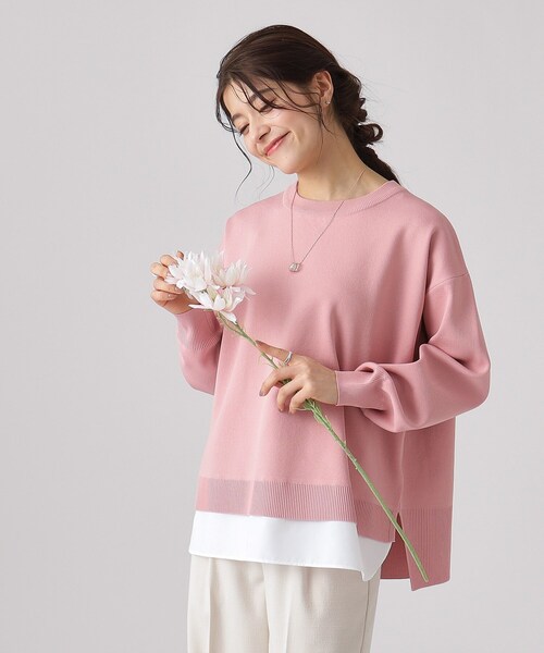 SHOO・LA・RUE(シューラルー)の「◆一枚で簡単こなれ見え スポンディッシュ 裾レイヤード風ニット(ニット/セーター・レディース・オフホワイト/ナチュラル/イエロー系その他/ベビーピンク/ネイビー・00)」の5枚目の写真