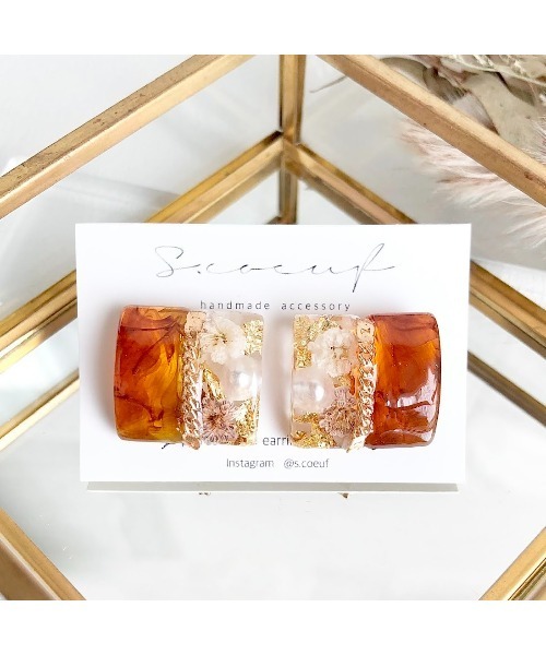 tone（トーン）の「【S.coeuf】金属アレルギー対応ピアス　ツートンスクエア×かすみ草(MA)（ピアス（両耳用）・レディース・ベージュ/カーキ/ブルー/ブラウン・FREE）」の2枚目の写真