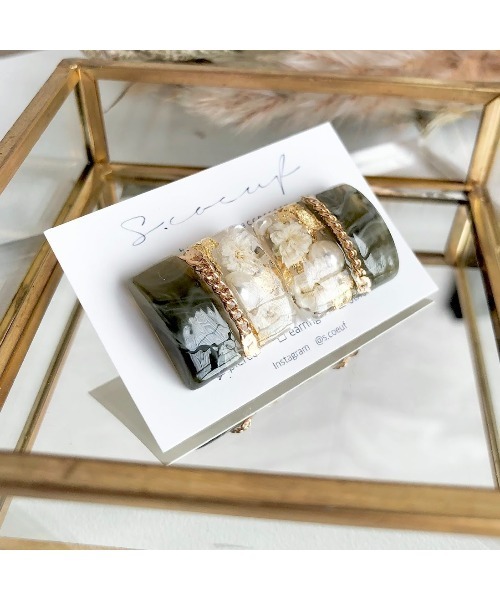 tone（トーン）の「【S.coeuf】金属アレルギー対応ピアス　ツートンスクエア×かすみ草(MA)（ピアス（両耳用）・レディース・ベージュ/カーキ/ブルー/ブラウン・FREE）」の6枚目の写真