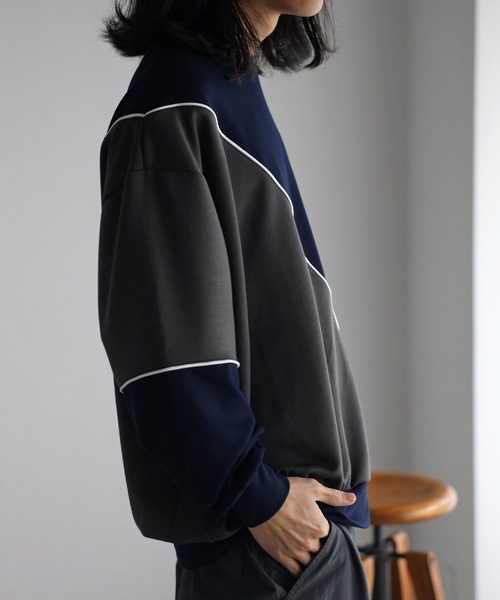 CREARE -LINO-（クレアーレリノ）の「ダンボール オーバーサイズ ライン 配色切替 プロオーバー<ユニセックス>（スウェット・メンズ・ブラック/オフホワイト/ネイビー・M/L）」の13枚目の写真