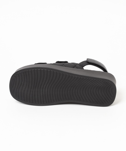 niko and...（ニコアンド）の「オリジナルキルティングサンダル（サンダル・レディース・ブラック/アイボリー・LARGE/MEDIUM/SMALL）」の16枚目の写真