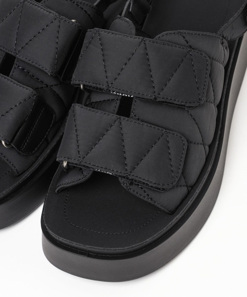 niko and...（ニコアンド）の「オリジナルキルティングサンダル（サンダル・レディース・ブラック/アイボリー・LARGE/MEDIUM/SMALL）」の17枚目の写真