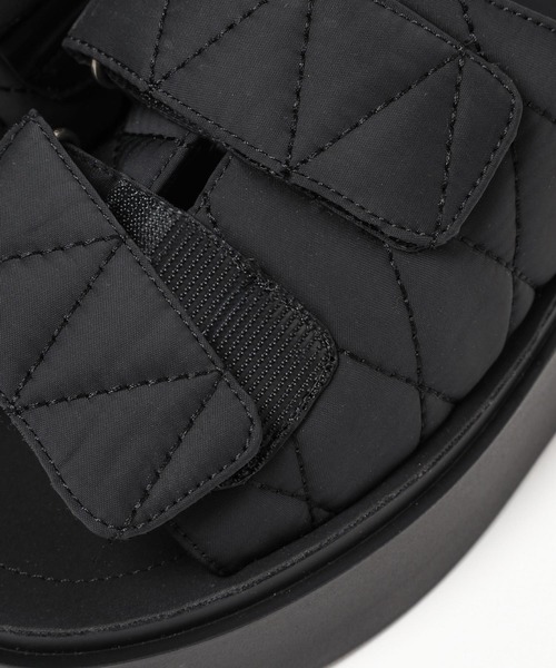 niko and...（ニコアンド）の「オリジナルキルティングサンダル（サンダル・レディース・ブラック/アイボリー・LARGE/MEDIUM/SMALL）」の20枚目の写真