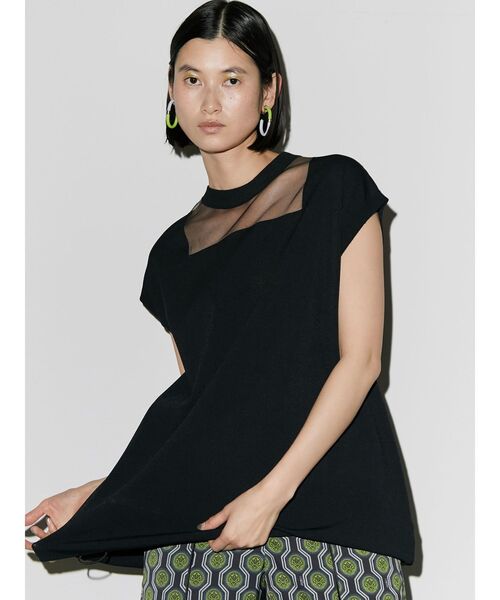 UN3D.（アンスリード）の「DECOLLETAGE SHEER KT TOP / デコルテ