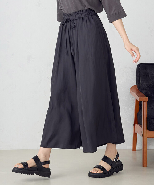 COMME CA ISM(コムサイズム)の「カッセンツイル スカーチョ(その他パンツ・レディース・グレイッシュベージュ/ブラック/ブラウン・SMALL/LARGE/MEDIUM)」の6枚目の写真