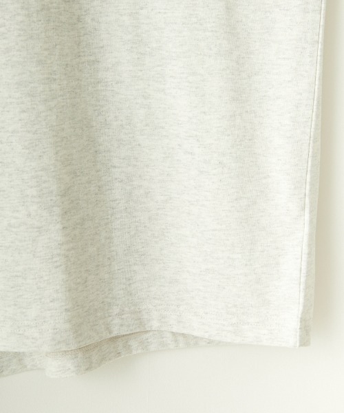 TOWNCRAFT（タウンクラフト）の「[TOWN CRAFT/タウンクラフト・THE FOX/ザフォックス] 別注 ワンポイントロゴワッペン ビッグシルエットTシャツ（Tシャツ/カットソー・レディース・ブラック/アッシュグレー/ブルーグレー/ホワイト/ピンク・M/L/S）」の15枚目の写真