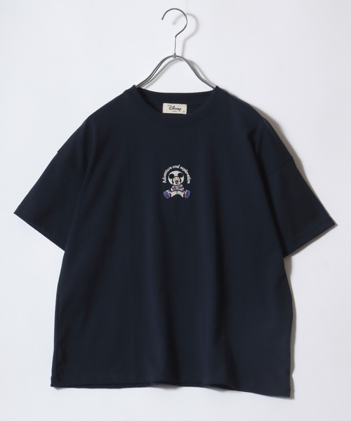 Disney（ディズニー）の「DISNEY（ディズニー）キャラクタープリント・ワンポイント半袖Tシャツ レディース/ミッキーマウス/ミニーマウス（Tシャツ/カットソー・レディース・ダークブルー/ネイビー/モカ/ブルー系その他/ホワイト系その他/ワインレッド/グリーン/グレイッシュベージュ/アイボリー/ホワイト系その他2/グレー/レモンイエロー・M/L）」の9枚目の写真