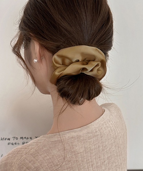 Miniministore（ミニミニストア）の「サテンヘアゴム シュシュ韓国風 無地7色（シュシュ・レディース・ブラウン/グレー/ブラック/ピンク/アイボリー/ライトブラウン・FREE）」の18枚目の写真