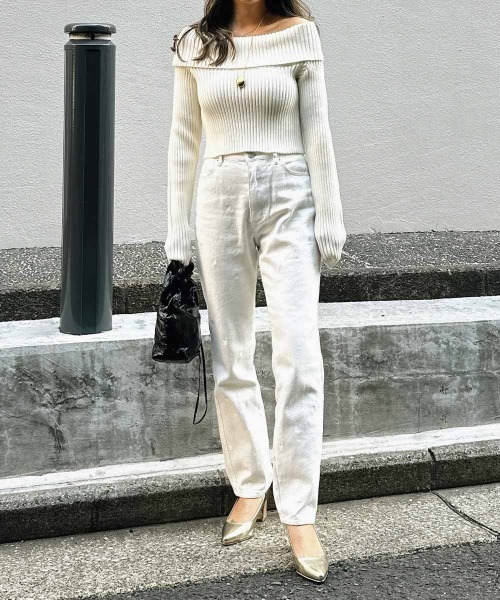 esutoreja（エストレジャ）の「オフショルダーニット（ニット/セーター・レディース・ホワイト/レッド/ブラック/スミクロ・FREE）」の7枚目の写真