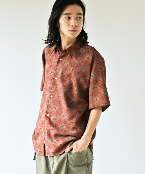 JOURNAL STANDARD（ジャーナルスタンダード）の「”吸水速乾 / 通気性” EVALETメッシュ ストレッチウォッシャブル モダンS/Sシャツ（シャツ/ブラウス・メンズ・ブラック系その他/ベージュ系その他/レッド系その他/オレンジ/ベージュ・SMALL/MEDIUM/LARGE）」の21枚目の写真