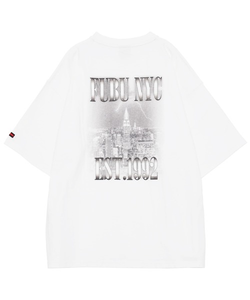 FUBU（ フブ）の「FUBU フブ ブランド ロゴ NY ニューヨーク バックプリント アメカジ 半袖 Tシャツ ティーシャツ（Tシャツ/カットソー・メンズ・ブラック/ホワイト・XL/L/M/XXL）」の11枚目の写真