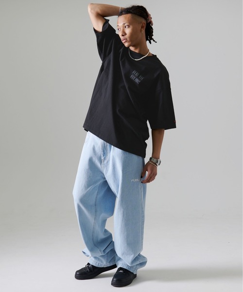 FUBU（ フブ）の「FUBU フブ ブランド ロゴ NY ニューヨーク バックプリント アメカジ 半袖 Tシャツ ティーシャツ（Tシャツ/カットソー・メンズ・ブラック/ホワイト・XL/L/M/XXL）」の17枚目の写真