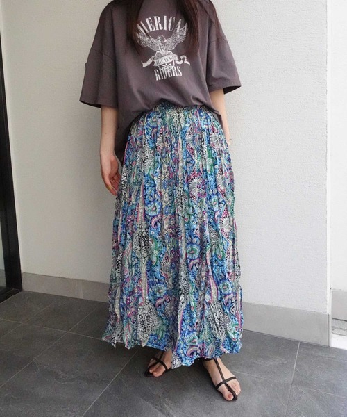 CORNERS(コーナーズ)の「エスニック花柄ロングスカート(スカート・レディース・ピンク/グリーン/ブルー/ブラック・M)」の11枚目の写真