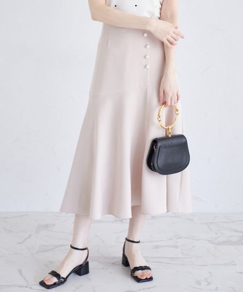 tocco closet（トッコ　クローゼット）の「パール付きウエストハートカットスカート（スカート・レディース・ネイビー/ベージュ/ブラック・M）」の2枚目の写真