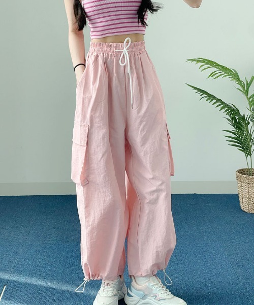 VIVID LADY（ビビッドレディー）の「パラシュートかごワイドパンツ レディース ボトムス（その他パンツ・レディース・カーキ/ピンク/クリーム/チャコールグレー/ブラック・FREE）」の6枚目の写真