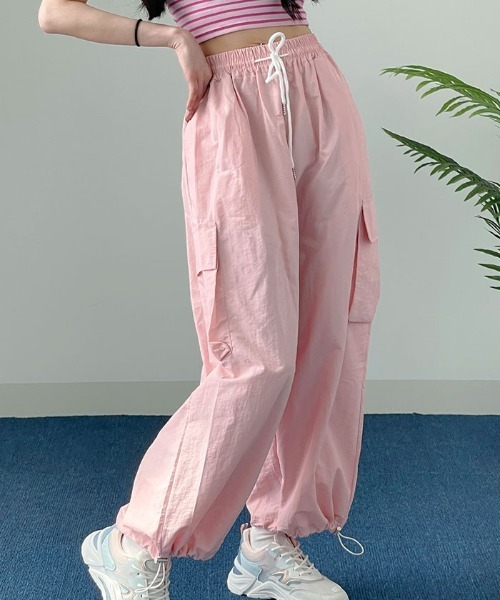 VIVID LADY（ビビッドレディー）の「パラシュートかごワイドパンツ レディース ボトムス（その他パンツ・レディース・カーキ/ピンク/クリーム/チャコールグレー/ブラック・FREE）」の9枚目の写真