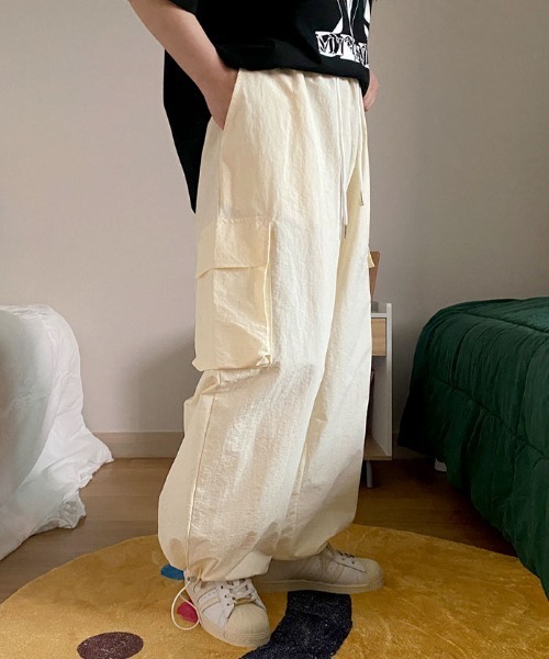 VIVID LADY（ビビッドレディー）の「パラシュートかごワイドパンツ レディース ボトムス（その他パンツ・レディース・カーキ/ピンク/クリーム/チャコールグレー/ブラック・FREE）」の13枚目の写真
