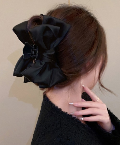 Miniministore(ミニミニストア)の「ビッグリボン ヘアクリップ レディース(バレッタ/ヘアクリップ・レディース・オフホワイト/ブラック・FREE)」の5枚目の写真