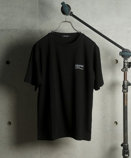 RATTLE TRAP(ラトルトラップ)の「ニューヨークシティロゴフロッキーTシャツ(Tシャツ/カットソー・メンズ・ブラック/グレイッシュベージュ/ホワイト・LL/L/M/S)」の8枚目の写真