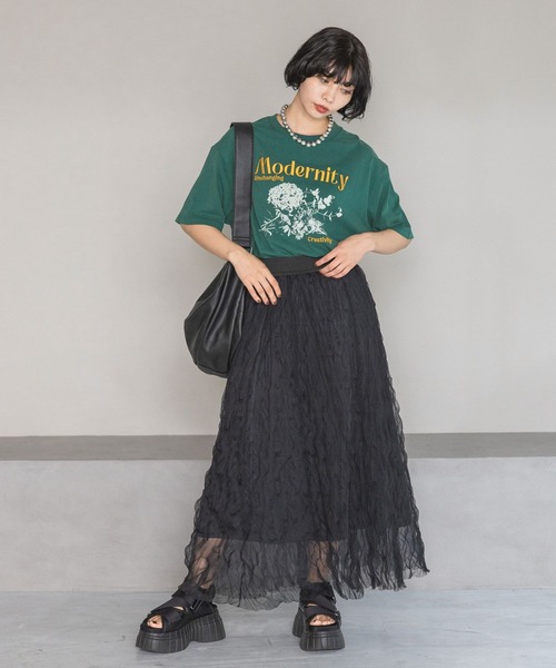 PAGEBOY（ページボーイ）の「シルエットフラワーロゴT（Tシャツ/カットソー・レディース・グリーン/チャコールグレー/オフホワイト・FREE）」の14枚目の写真
