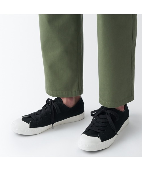 無印良品（ムジルシリョウヒン）の「紳士　疲れにくい　撥水スニーカー（スニーカー・メンズ・ブラック系2/オフホワイト/ブラック・27.5cm/27.0cm/26.5cm/26.0cm/25.5cm/28.5cm/28.0cm/29.0cm）」の11枚目の写真