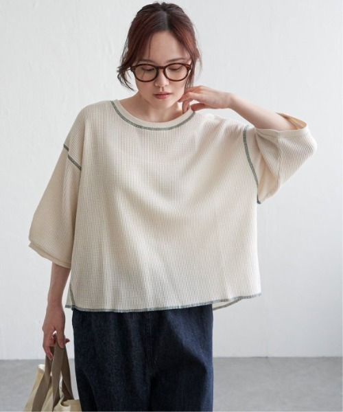 LBC(エルビーシー)の「ワッフルカラーステッチプルオーバー(Tシャツ/カットソー・レディース・ブルー/オフホワイト/チャコールグレー/モカ・M)」の2枚目の写真