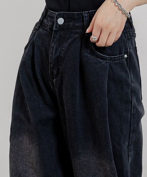 DAY CLOSET（デイ クローゼット）の「レディース ノームコアタックワイドパンツ（デニムパンツ・レディース・ブラック/サンドベージュ・XL/L/M/S）」の19枚目の写真