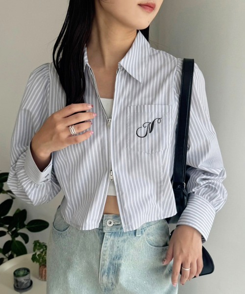 one after another NICE CLAUP(ワンアフターアナザーナイスクラップ)の「ダブルZIPワンポイント刺繍シャツ(シャツ/ブラウス・レディース・オフホワイト/グレー系その他/ベージュ/ブラック系その他/ブルー・FREE)」の10枚目の写真