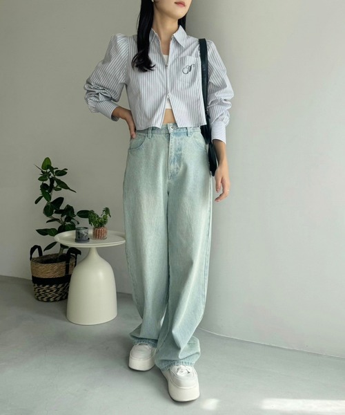 one after another NICE CLAUP(ワンアフターアナザーナイスクラップ)の「ダブルZIPワンポイント刺繍シャツ(シャツ/ブラウス・レディース・オフホワイト/グレー系その他/ベージュ/ブラック系その他/ブルー・FREE)」の12枚目の写真