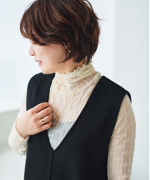 le.coeur blanc(ルクールブラン)の「ウエーブ柄シアータートル(Tシャツ/カットソー・レディース・アイボリー/ブラック・38)」の20枚目の写真