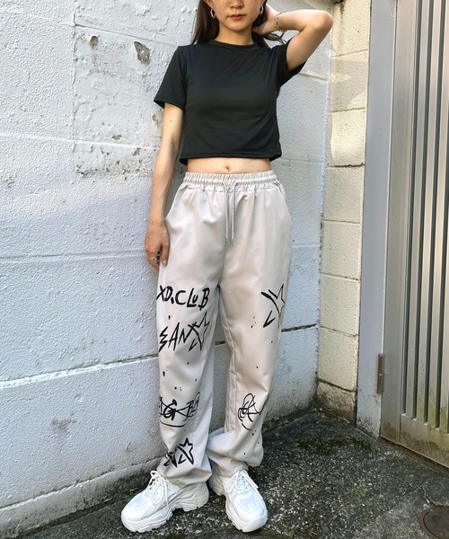 セール】裾ドロスト ロゴプリントカーゴパンツ（カーゴパンツ