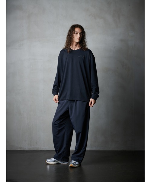 UNDER ARMOUR(アンダーアーマー)の「UAヘビーウェイト コットン ロングスリーブTシャツ(トレーニング/メンズ)(Tシャツ/カットソー・メンズ・ブラック・3XL/L/M/XL/2XL/S)」の12枚目の写真