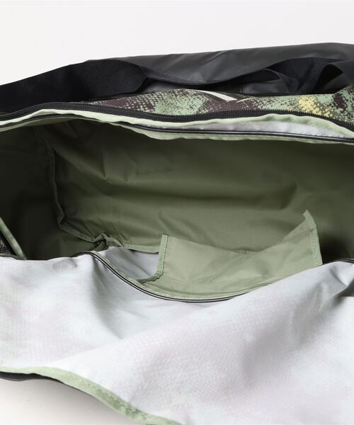 NIKE（ナイキ）の「《NIKEアパレル》ナイキ ブラジリアMダッフルバッグ9.5カモAOP（ドラムバッグ・メンズ・グレー系その他/グリーン系その他・フリー）」の17枚目の写真