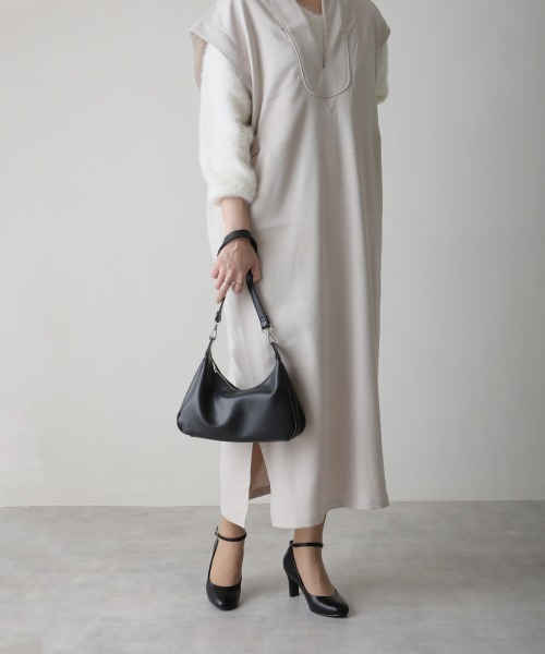 DEMETER(デメテル)の「2WAY 7.0㎝ ラウンドトゥ アンクルストラップ パンプス(パンプス・レディース・ベージュ/シルバー/ゴールド/ブラック/ブラック系その他2/ブラック系その他・22.5cm/23.5cm/24.5cm/23.0cm/24.0cm/25.0cm/21.5cm/22.0cm)」の13枚目の写真